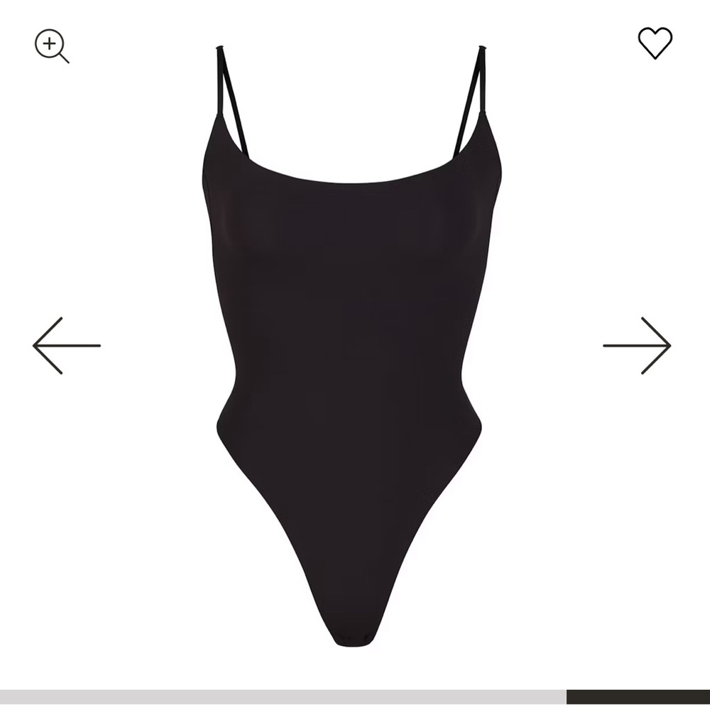 Skims Fits everybody Bodysuit